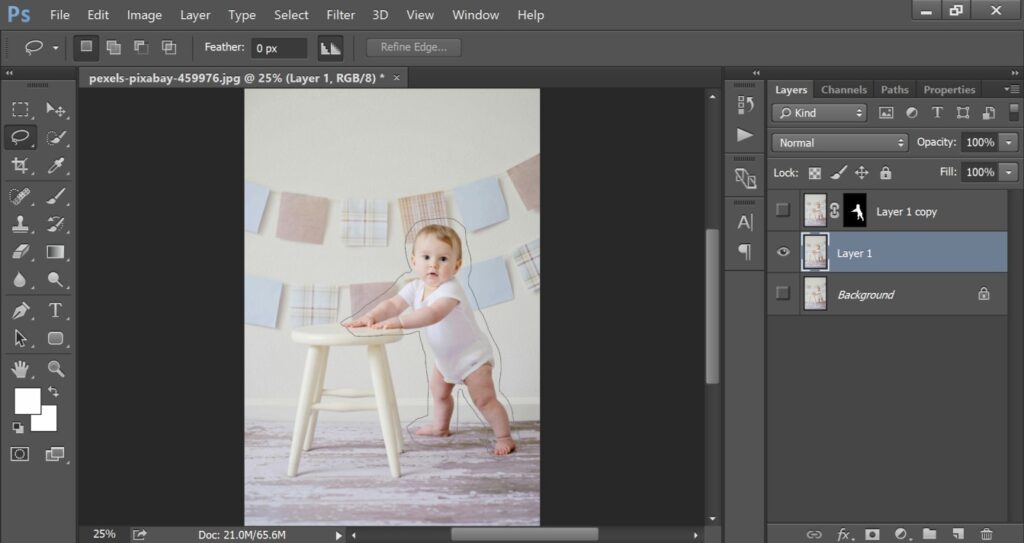 how to blur background in photoshop cs5
